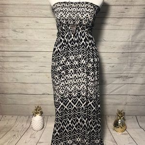 Strapless maxi dress🍍